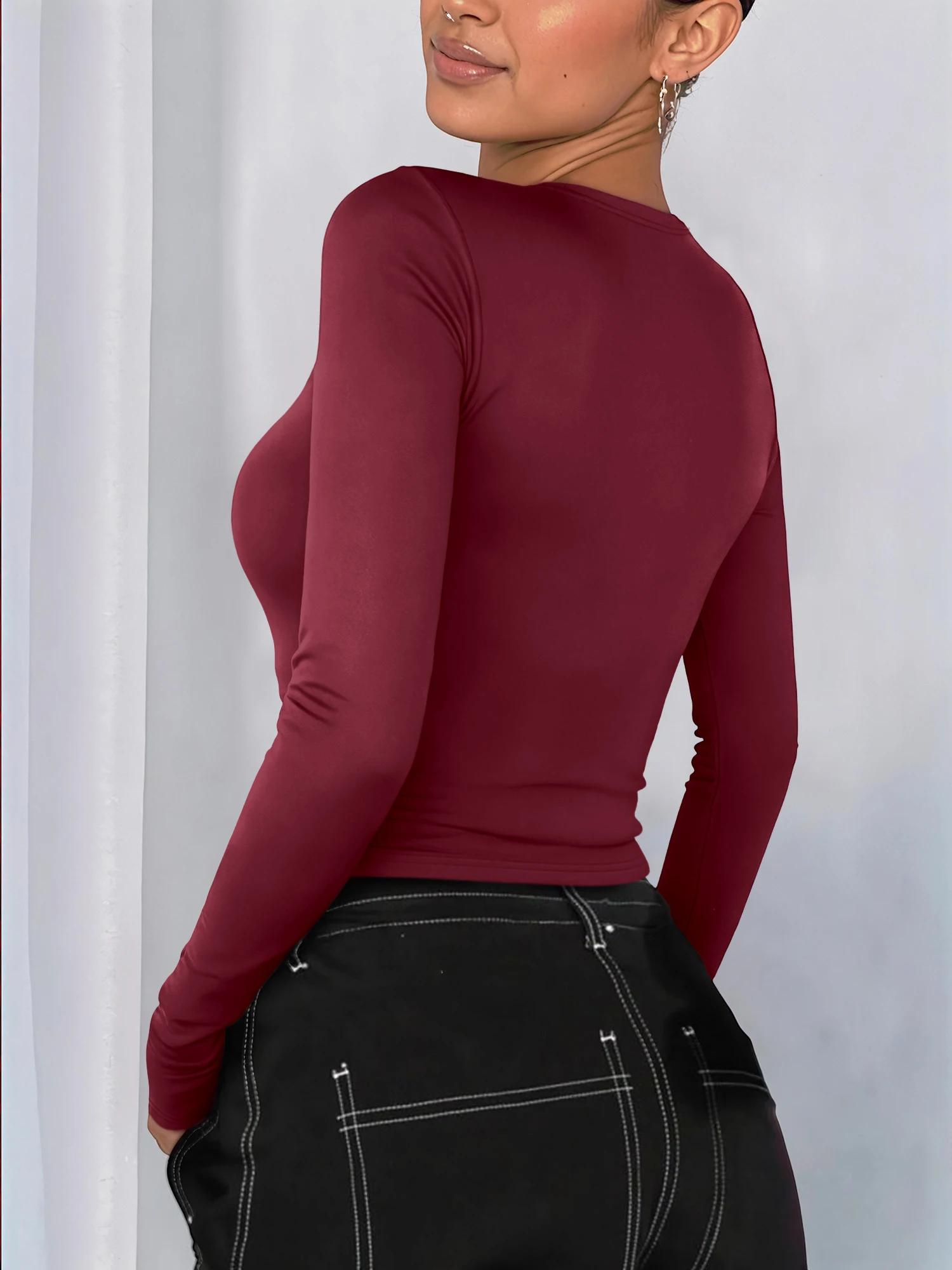 Round Neck Long Sleeve Crop Top, Stretchy Bodycon Tee for Urban Street Snap & Night Out Outfits image 2