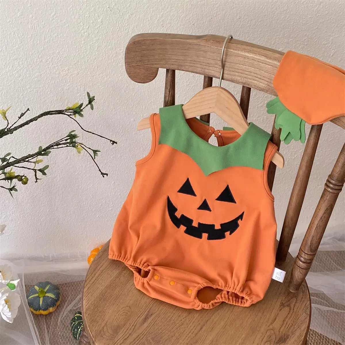 

Baby Clothes 2025 Autumn New Halloween Sleeveless Jumpsuit Cute Baby Boy's Pumpkin Bag Fart Clothes Climbing Clothes