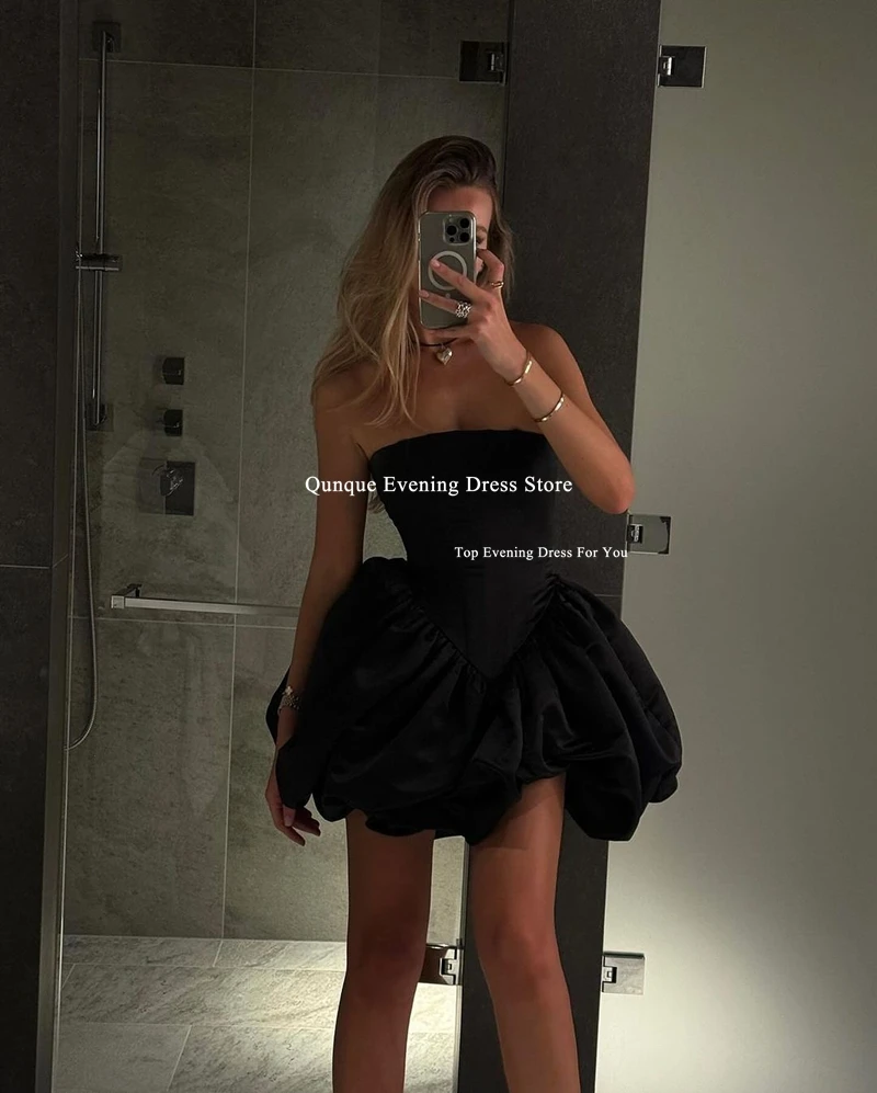 Qunque Off The Shoulder Cocktail Dresses Above Knee Mini Prom Dresses Sexy Sleeveless Evening Gowns Customized Black Party Dress