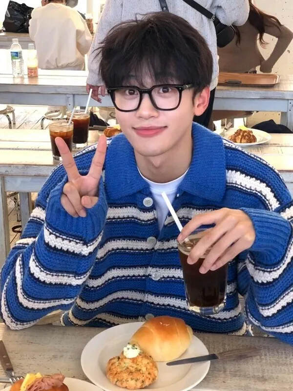 블루 스트라이프 칼라 컬러 블록 루즈핏 니트웨어 재킷 유니섹스 아메리칸 스타일 레이지 카디건 다용도 긴팔 폴로넥