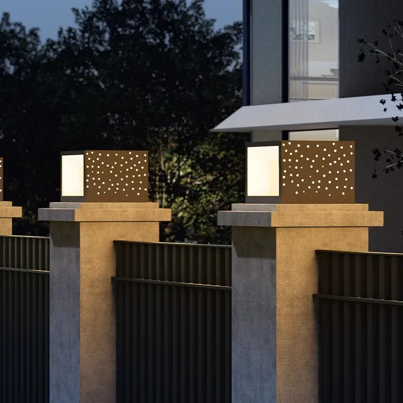 

Modern Outdoor Stainless Steel Solar Post Lights With IP65 Waterproof Ideal for Courtyard Wall Garden Decoration Lighting
