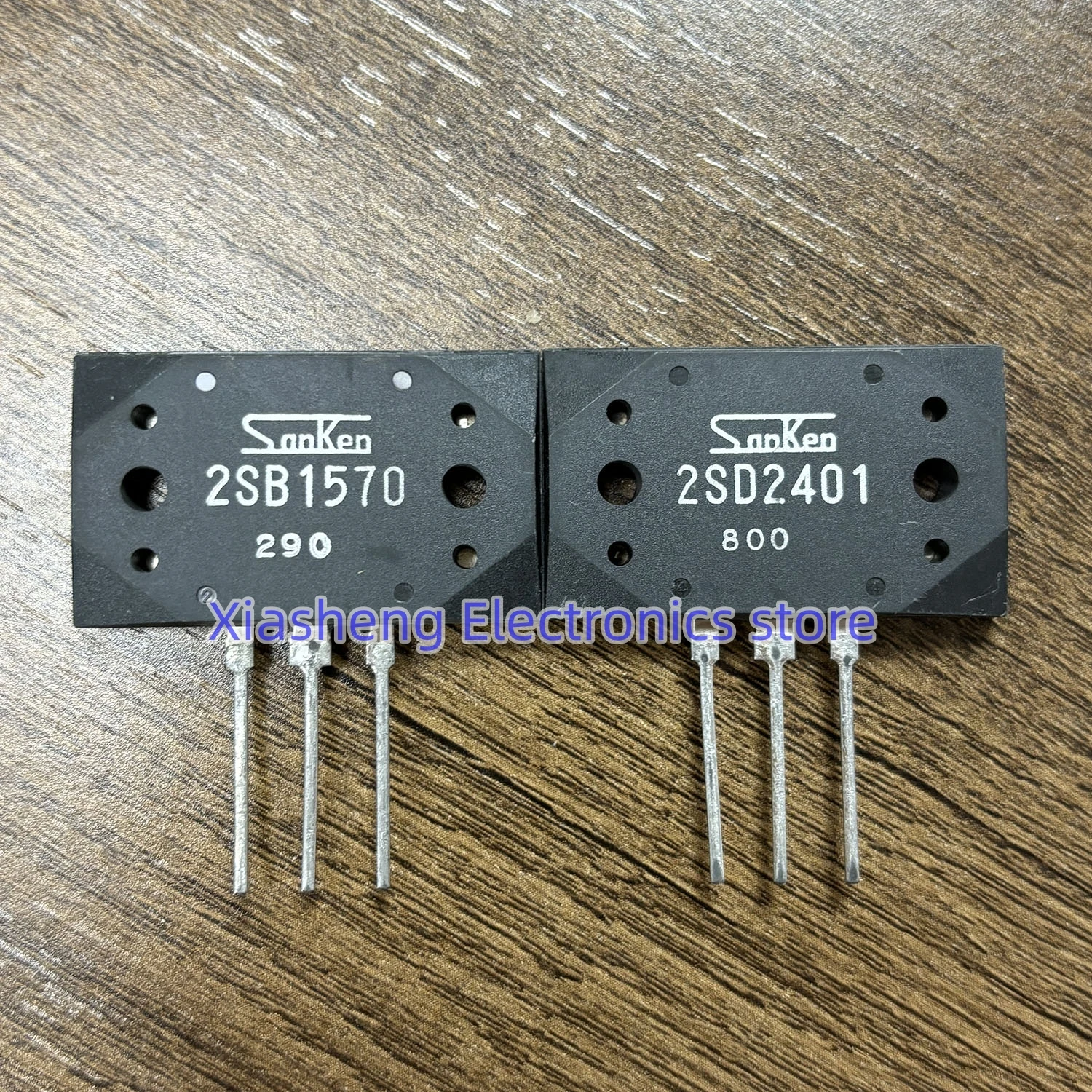 New Original 1Pair 2SD2401 D2401 + 2SB1570 B1570 MT-200 Transistor In Stock Good Quality
