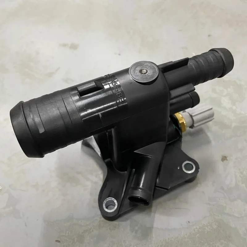 

For Ford Mondeo 2013-2020 Kuga Edge Taurus 2.0T Brand New Genuine Engine Outlet Hose Connector Tee Holder CJ5E8K556BB