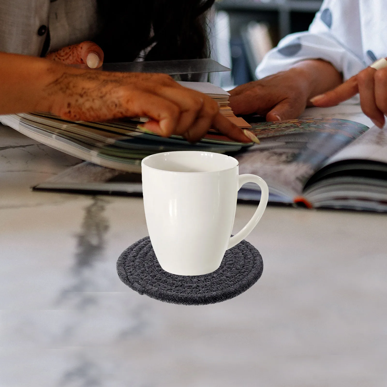 

6pcs Heat Insulation Coasters Round Woven Cup Mats Cotton Drink Pads Tableware Thermal Coffee Set Home Hotel Decor