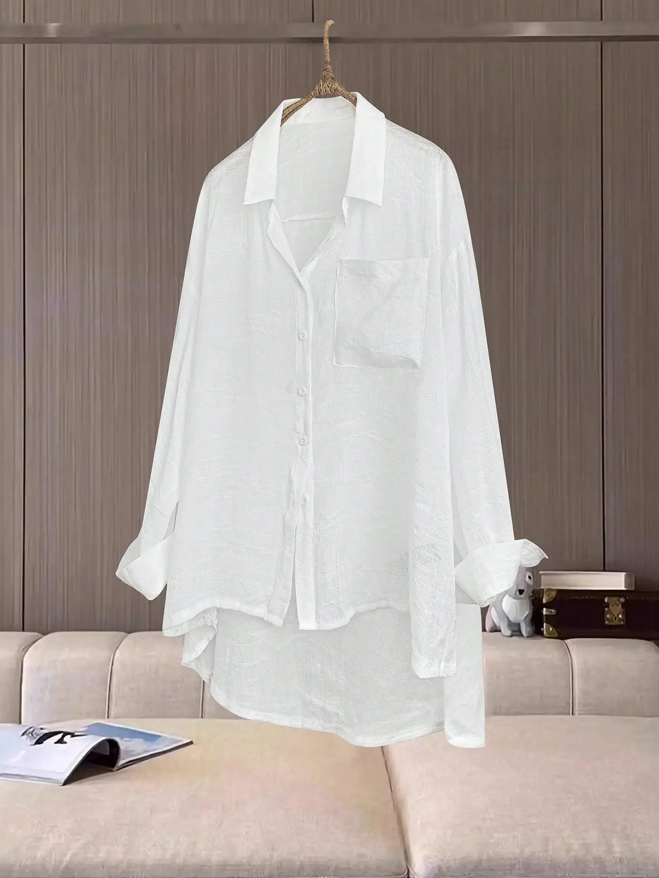 

Women's Oversized White Button Down Shirt with Pocket, Loose Fit, Lightweight Linen Blend for Casual Fall Wear