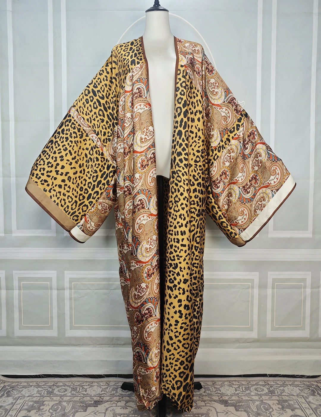 

Summer Popular Beach Bikini Cover Up Plus Size Leopard print Open Front Long Sleeve Kimonos MIddle East Women Loose Skrit Robe