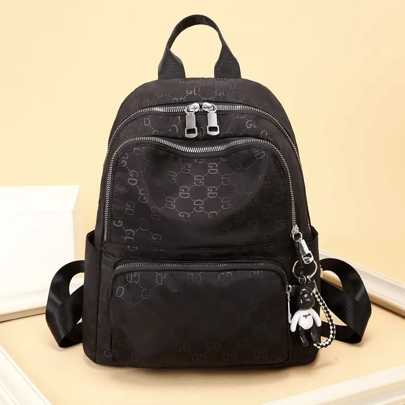 

2025 Stylish Women's Backpack - Fashionable Large Capacity Rucksack with Detachable Strap, Trendy Daypack for Work/Travel