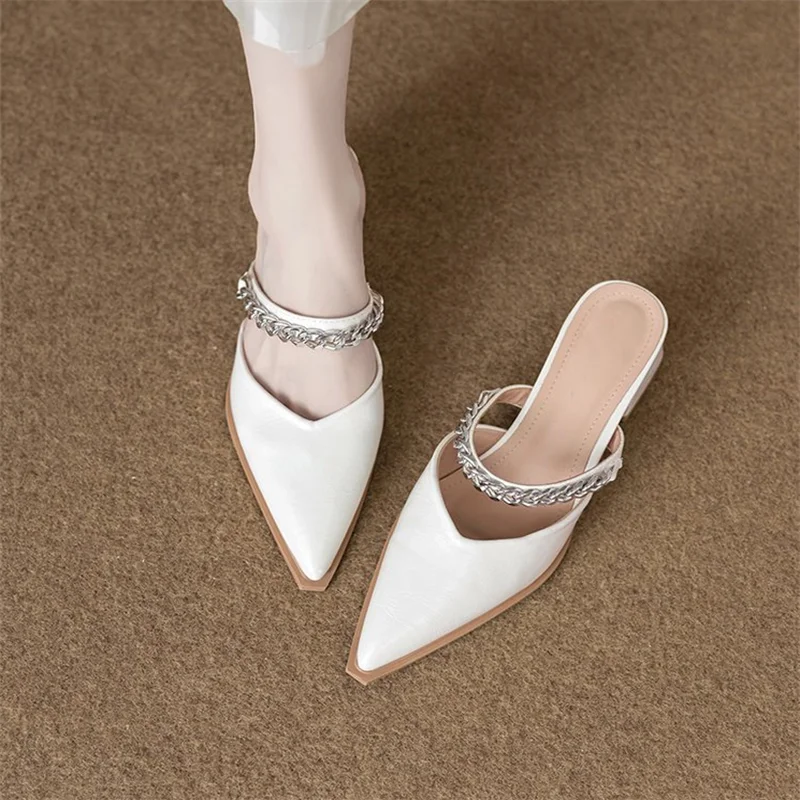 

Новые женские босоножки 2026 года во французском стиле: изысканные, с закрытым носком, на низком каблуке, элегантные, с острым носком, без задника, на высоком каблуке