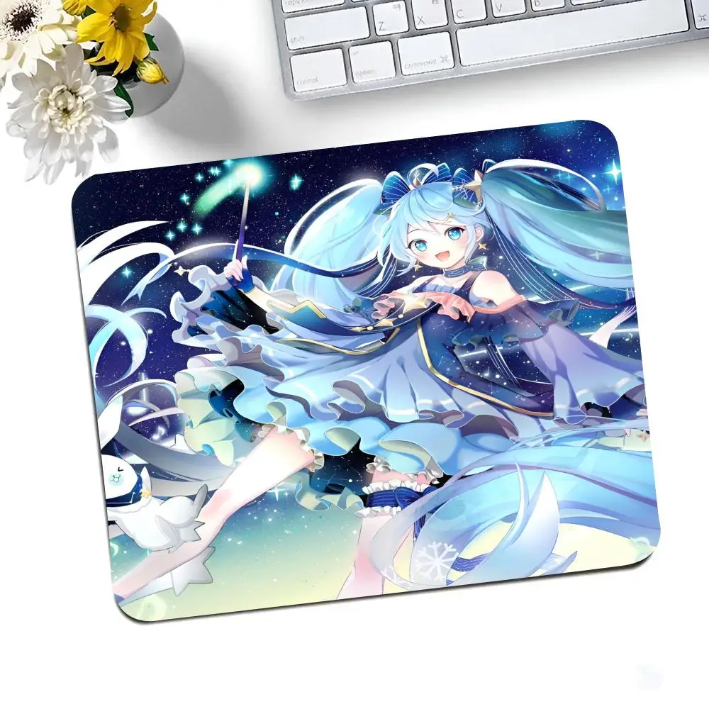 H-Hatsune Miku Anime Peripheral Cute Mouse Pad Ultrafine Surface Gaming Accessories Keyboard Pads Gamer Mouse Mat Rubber Desk Ma