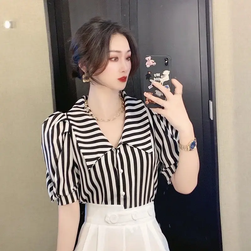 Summer Fashion Striped Turn-down Collar Puff Sleeve Shirt Loose Casual Short Sleeve Vintage Women\'s Clothing Commute Blouse