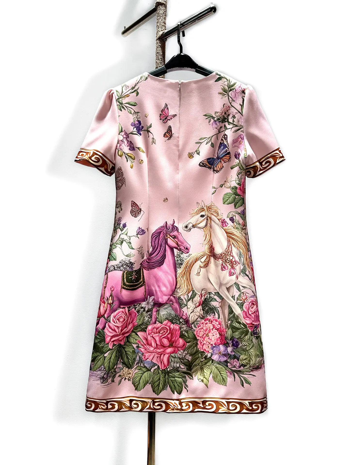 High Quality Age Reduction Pink Short Sleeve Dress Women New Spring Summer Loose Waist Luxury Diamonds Bead Elegant A-line Dress