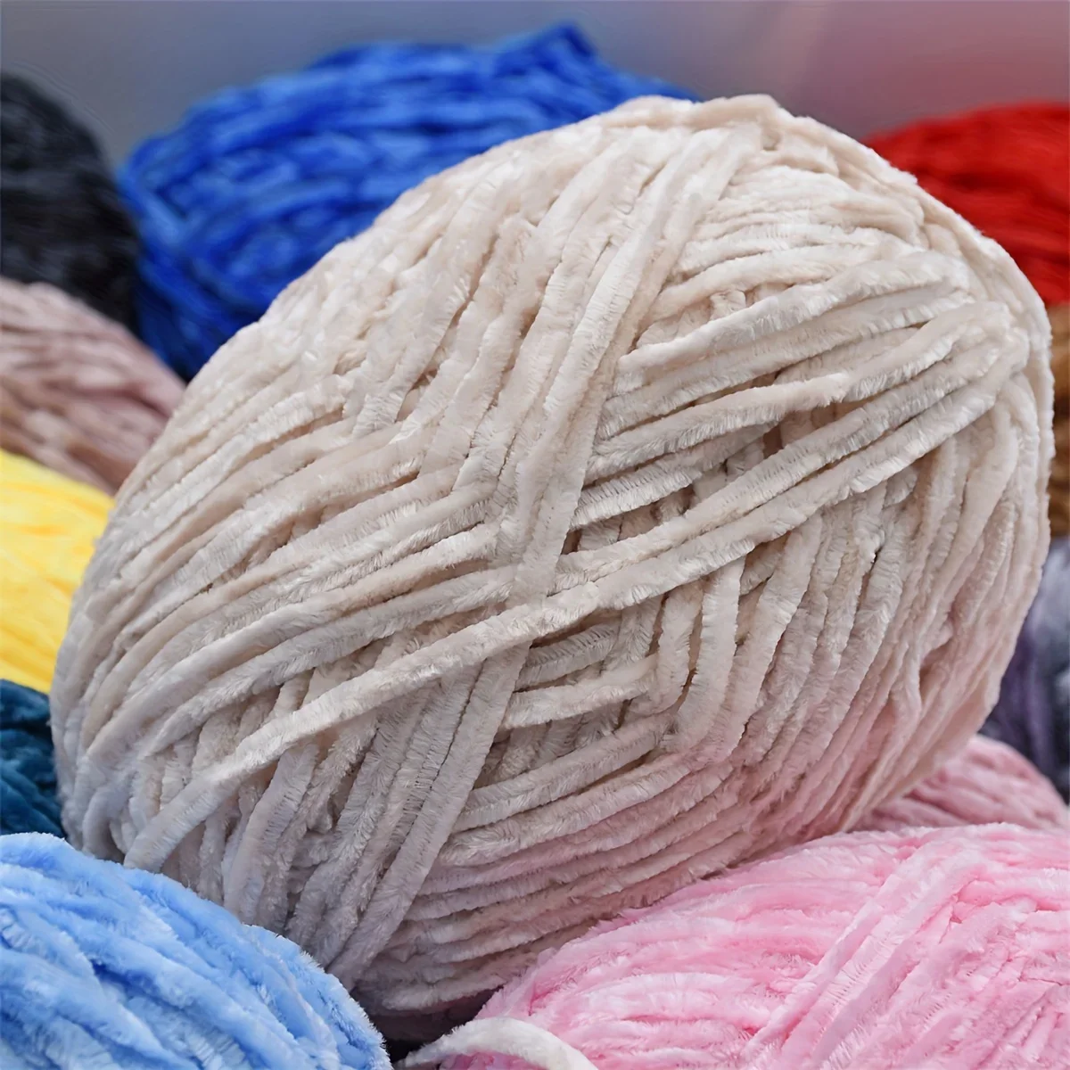 6-Pack Soft Chenille Velvet Yarn, 100g Each, 100% Polyester, Assorted Colors, for Crocheting Sweaters, Coats and DIY Crafts