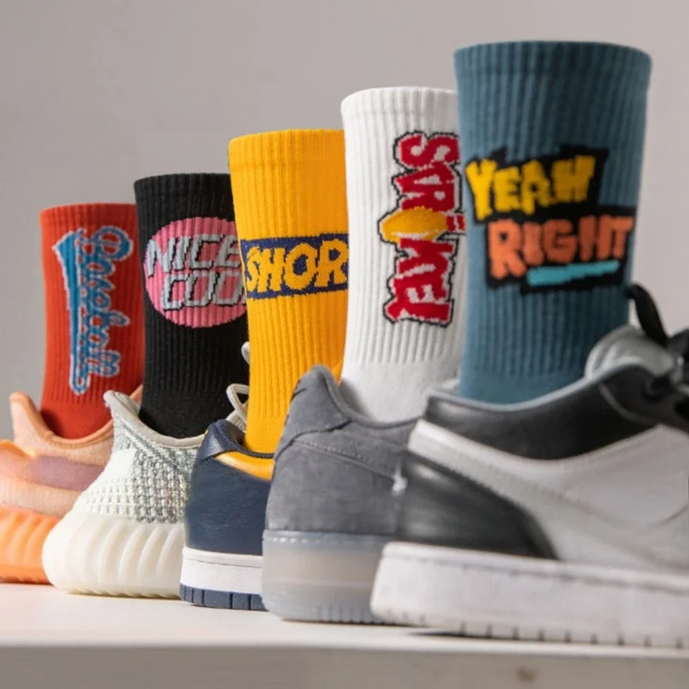 Men Cotton Mid-calf Socks Autumn Winter Couple Socks Cute Cartoon Pattern Sweat Absorbent Breathable Daily Socks