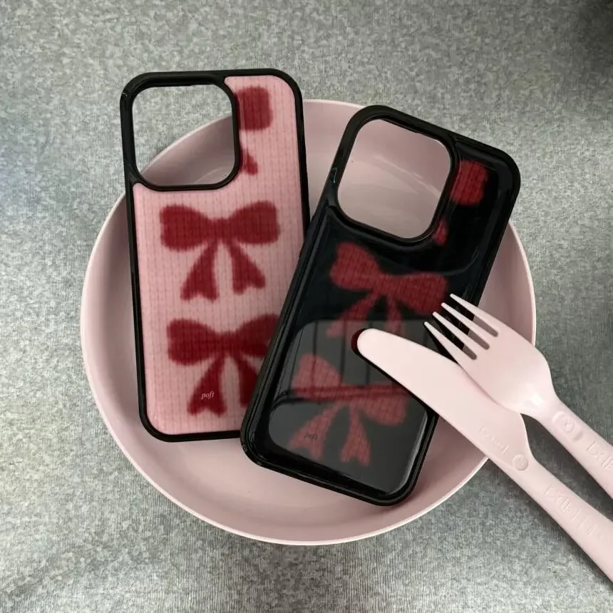 เคสโทรศัพท์ลายโบว์สีแดงน่ารักแบบเต็มจอสำหรับฤดูหนาว ผิวมันวาว สำหรับ iPhone 17 AIR 16 15 14 13 12 11 Pro MAX Plus Y2K ป้องกันการกระแทก