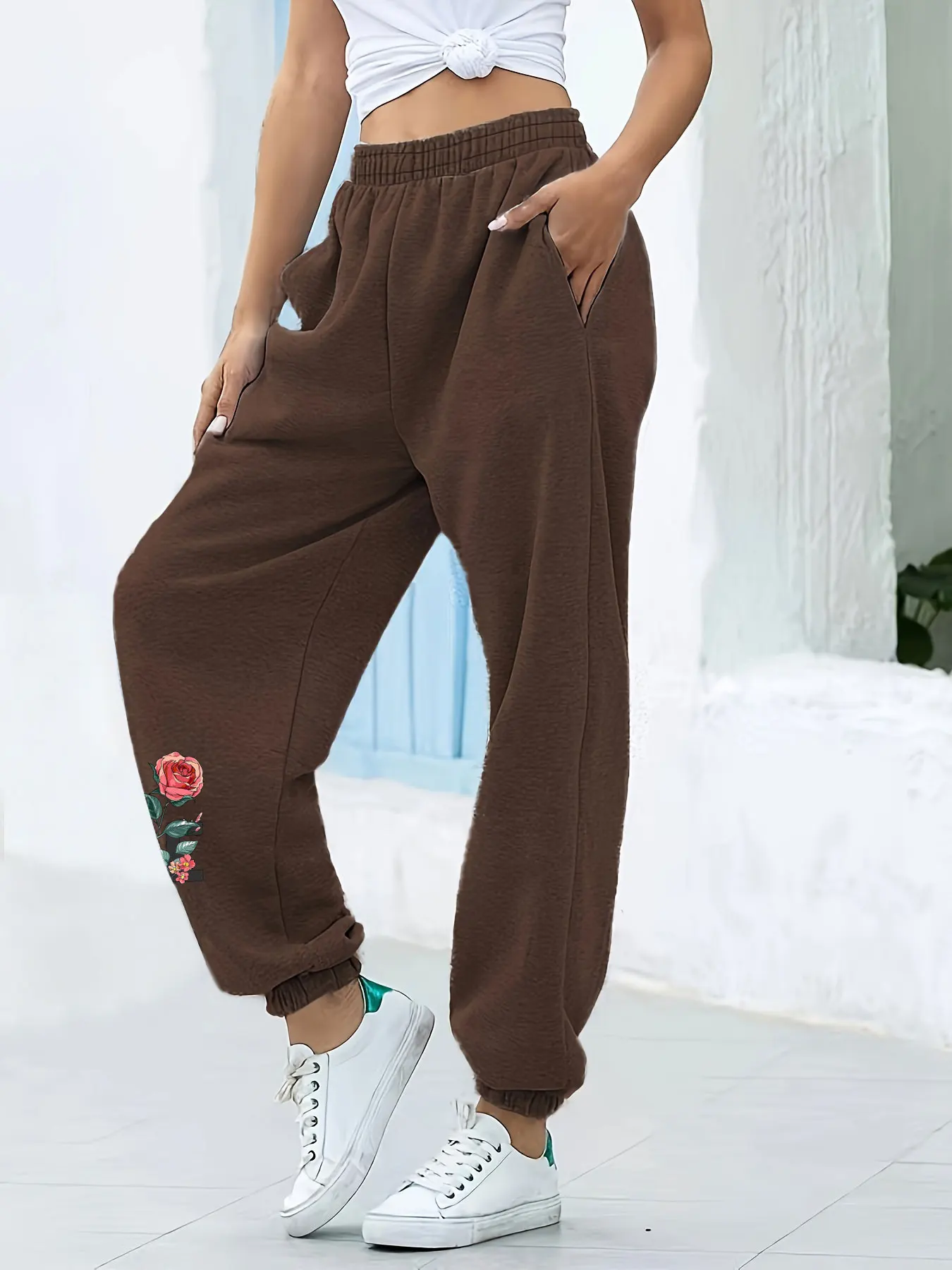 Casual Pants, a Must-Have for Fashion Trends. New Wide-Leg Casual Pants for Women for Spring and Autumn. Simple and Elegant Cut, Straight Fit, Suitable for Office, Dating, and Various Occasions. Nine-Point Length Pants for Spring and Autumn, Women's Clothing