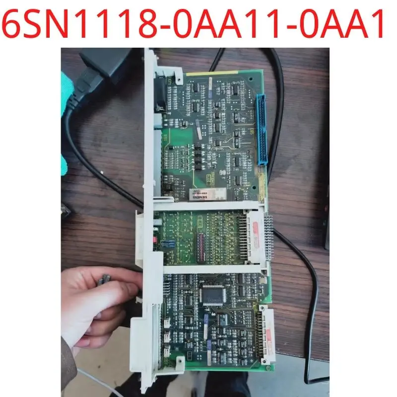 

used 6SN1118-0AA11-0AA1 SIMODRIVE 611-A CLOSED-LOOP PLUG-IN CONTROL UNIT, 1 AXIS, test ok