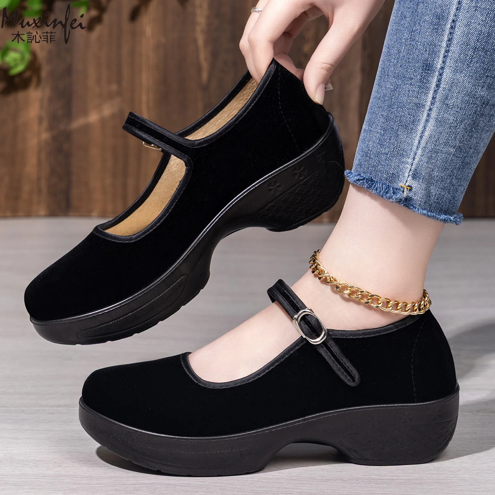 

Women's Spring New Casual Soft Soled Anti Slip Comfortable Thick Soled Shoes Breathable Increased Height Dancing Work Shoes