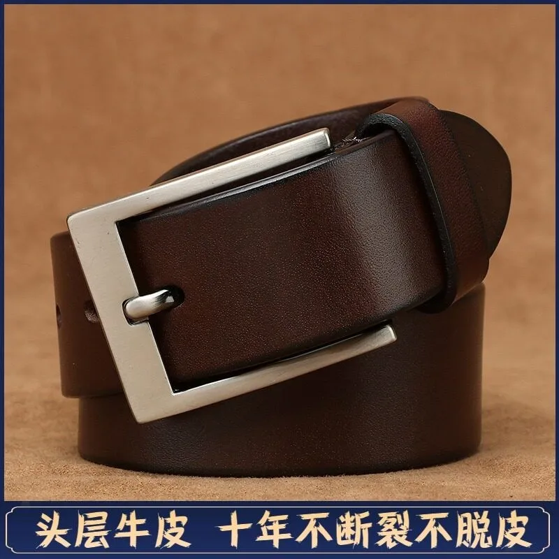 A casual and versatile youth belt made of pure cowskin with needle embossed fabric