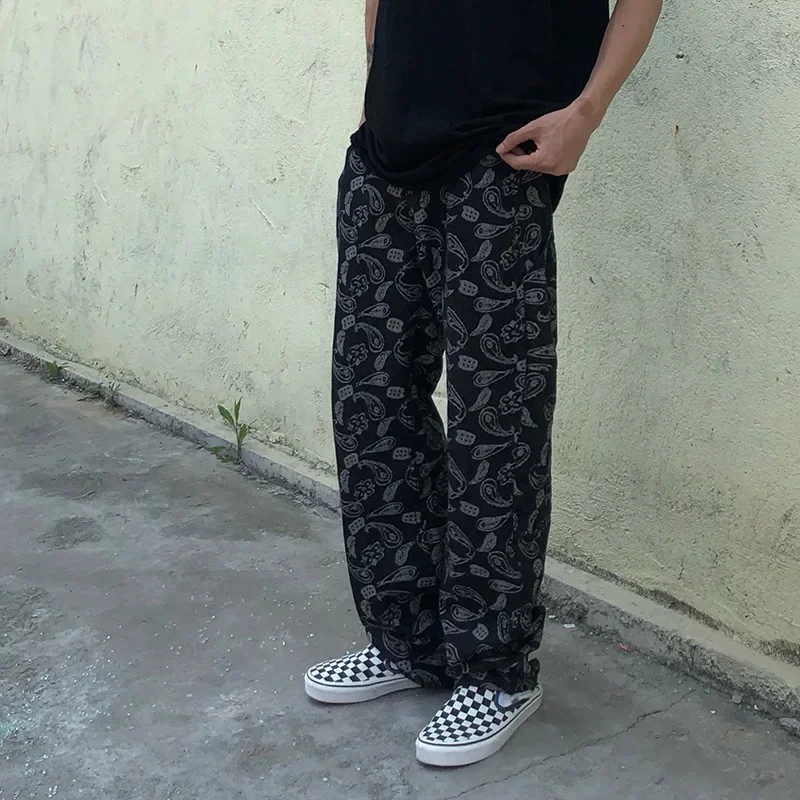 New Street Hip Hop Embroidery Fashion Loose Straight Leg Retro Men and Women Jeans Punk Loose Jeans Women Hip Hop Jeans