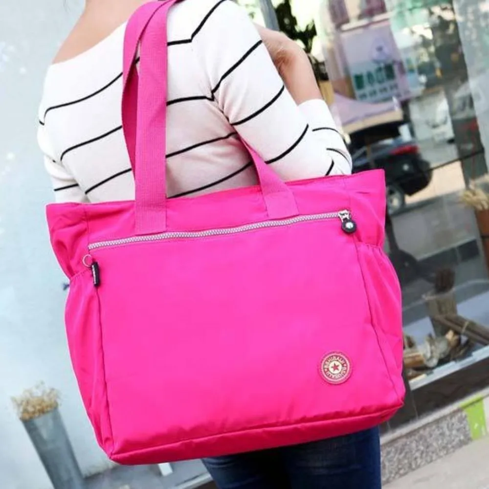 

Simple Square Middle Aged Mom Bag Large Capacity Oxford Cloth Commuting Shoulder Bag Solid Color Tote Nylon Shoulder Bag Women