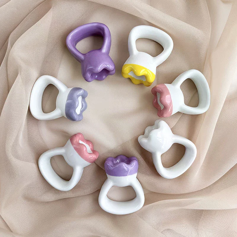 

Massage Gua Sha Plate Ceramic Guasha Massage Board Ring Shape Skin Tightening Compact Ergonomic For Face Head Shoulder Knee