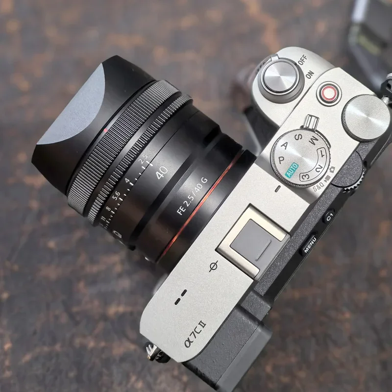 

Bayonet Metal Square Lens Hood for Sony FE 50mm F2.5 G FE 40mm F2.5 G FE 24mm F2.8 G Lens Shade with Metal Cap