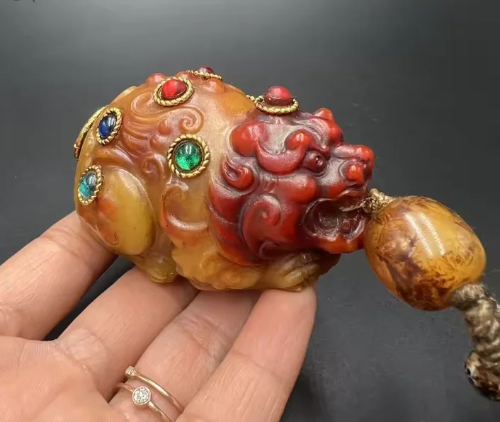 Antique Shoushan Stone, Tianhuang Stone, Pi Xiu Hand-held Piece with Inlaid Beads, Five Emperors Coins Bell Hand-held Piece