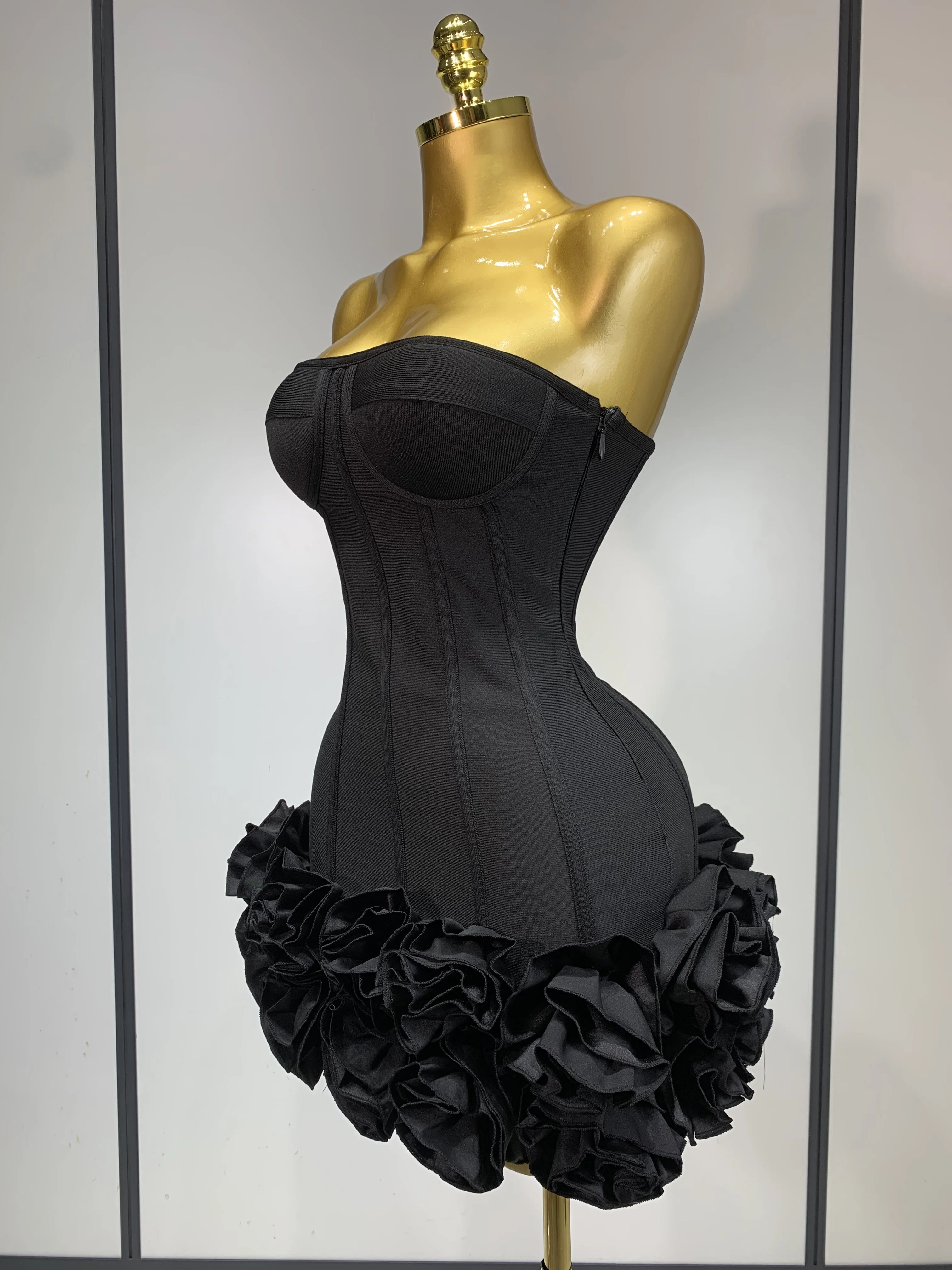 Women Sexy Strapless Backless Flower Embellished Mini Bandage Dress Bodycon Celebrity Party Cocktail Evening Party Club Dresses 195 Sdcabc4050cb94e5284688ea4067b9dc8j