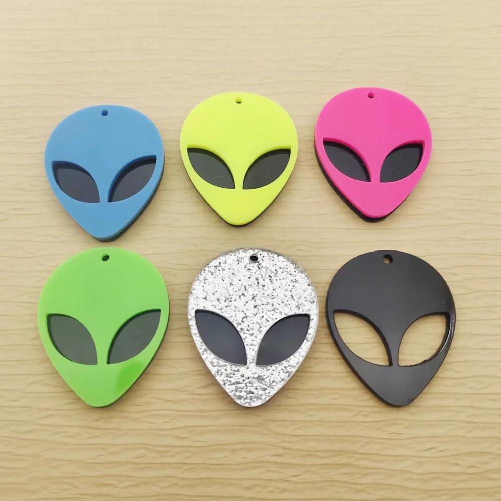 10pcs Acrylic Alien Charm Cute Whale Cat Pendant Handmade Search for DIY Jewelry Accessories