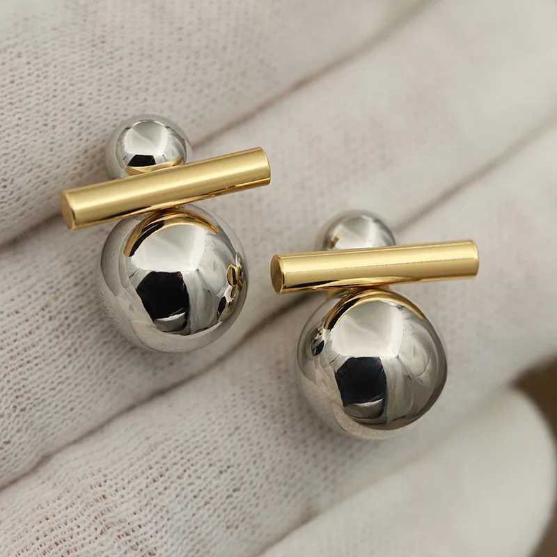 New Sight Design Metal Beads Stud Earrings for Women Fashion Brand Jewelry Simple Style Earrings