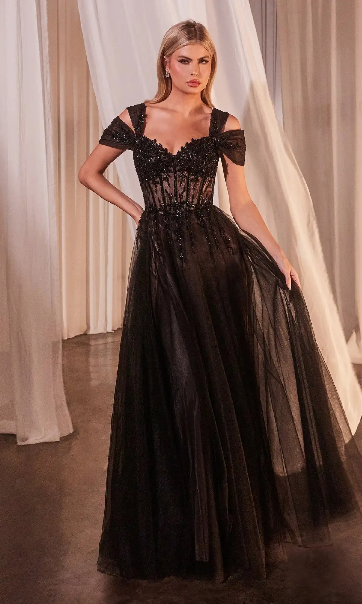 

Luxury Vintage Evening Dresses Tulle Off the Shoulder Glitter Appliques Beading A-line Prom Dress Elegant Graduation Gowns 2025