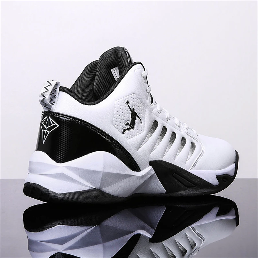 New Men Retro Basketball Shoes Outdoor White Sports Shoes High Quality Unisex Black Basketball Sneakers for Women Jordans