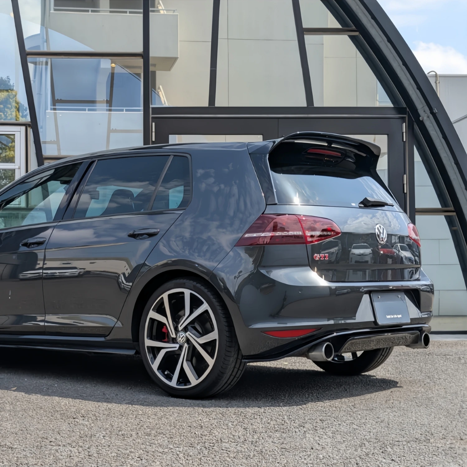 

Глянцевый черный спойлер на крышу автомобиля в стиле CS для Volkswagen Golf 7 MK7 TSI TDI GTI GTD R R-LINE 2014-2019, тюнинг-спойлер.