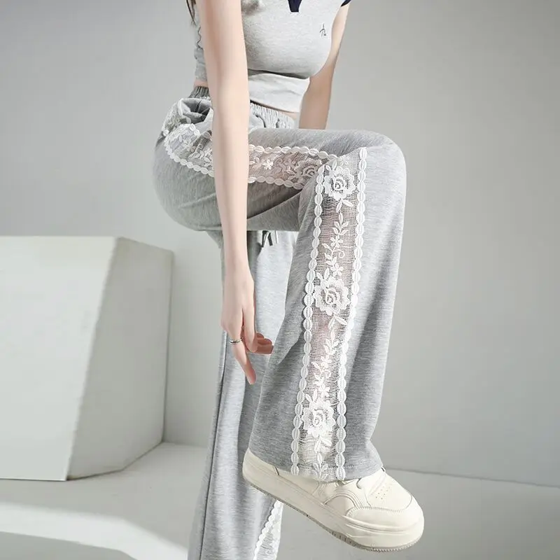 Y2K อเมริกันสีเทาฤดูร้อนบางขากว้างผู้หญิง Lace Spliced Hollow กางเกงขากว้างแฟชั่นกีฬา Breathable ครีมกันแดดกางเกง