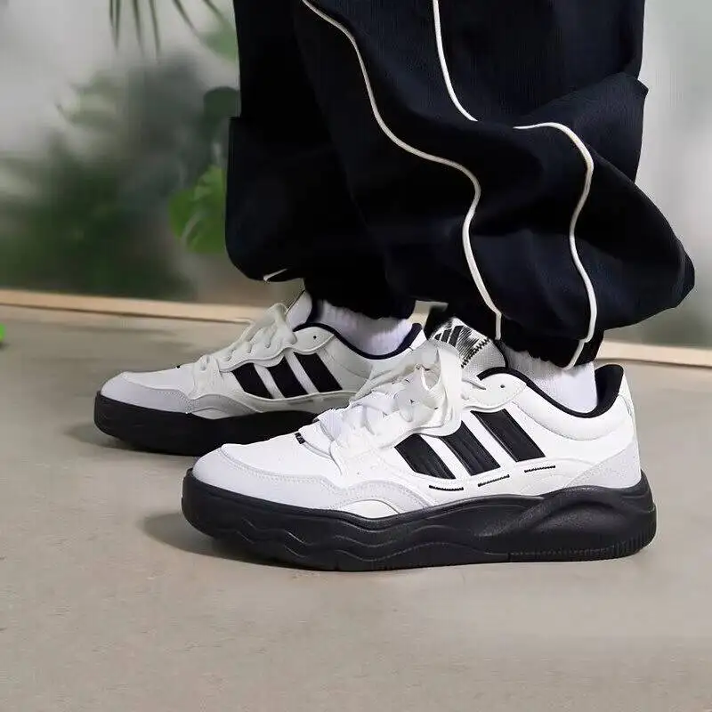 Tênis de skate masculino Adidas para todas as estações, novo, branco e preto, cano baixo, Cold Cement, couro sintético, casual, KH9022