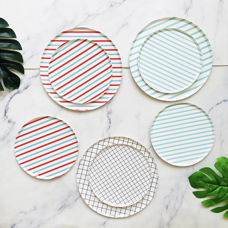 8pcs/lot Flat-bottomed Striped Lattice Pizza Plate Shaped Moon Hexagonal Picnic Disposable Birthday Party Tableware Cake Plates