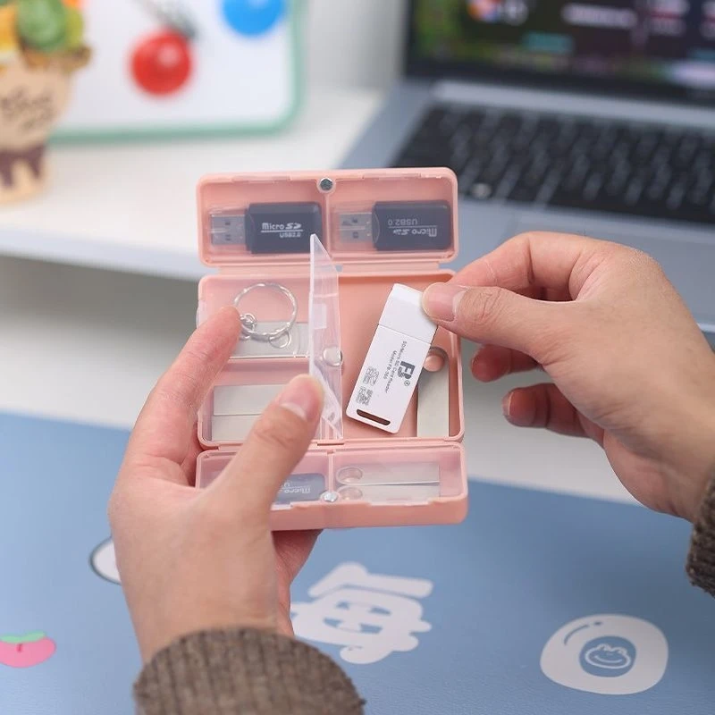 1Pc Empty Foldable USB Flash Drive Storage Box 7 Slot Pills Organizer for USB Reader Dustproof Desktop Small Items Organizer Box