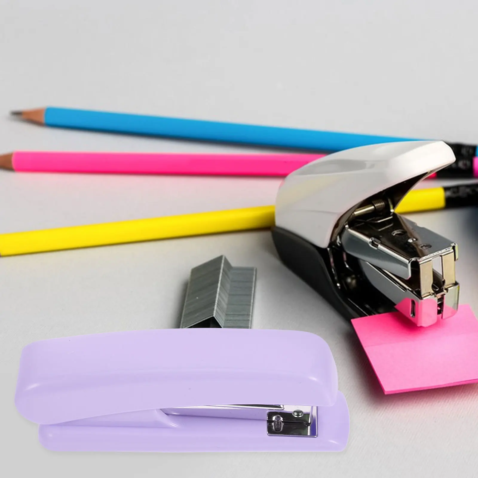 

Stapler Desktop Heavy Duty Plastic Office Desk Stapler For Classroom Home Study Compact Document Stapling Tool Green