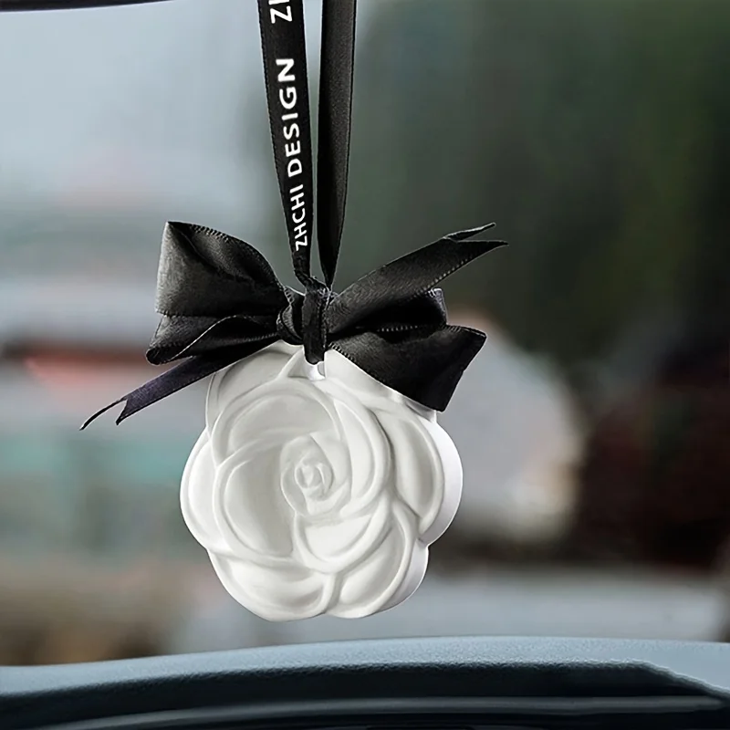 1Pcs Blossom Plaster Aromatherapy Pendant Camellia Gypsum Fresh air Aromatherapy Wax Tablets Car Perfume Pendant