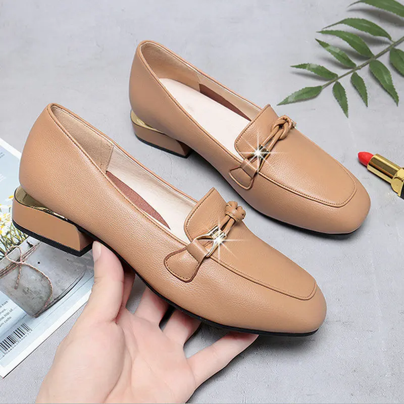 Spring Autumn Ladies Genuine Leather Soft Loafers Flats Shoes Women's Comfort Soft Sole Slip-On Casual Shoes Mom Shoes Plus Size