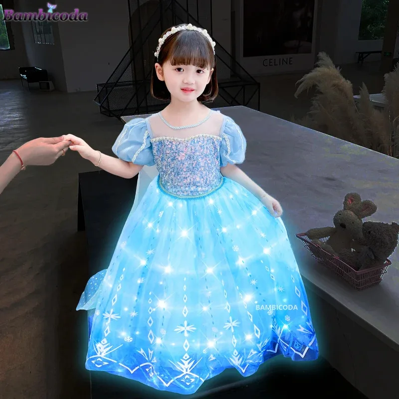 

Sky01 2023 Princess LED Dress For Girls Party Cosplay Elza Sequin Costume Snow Queen Birthday Carnival Gown Kids Clothing PWd01@