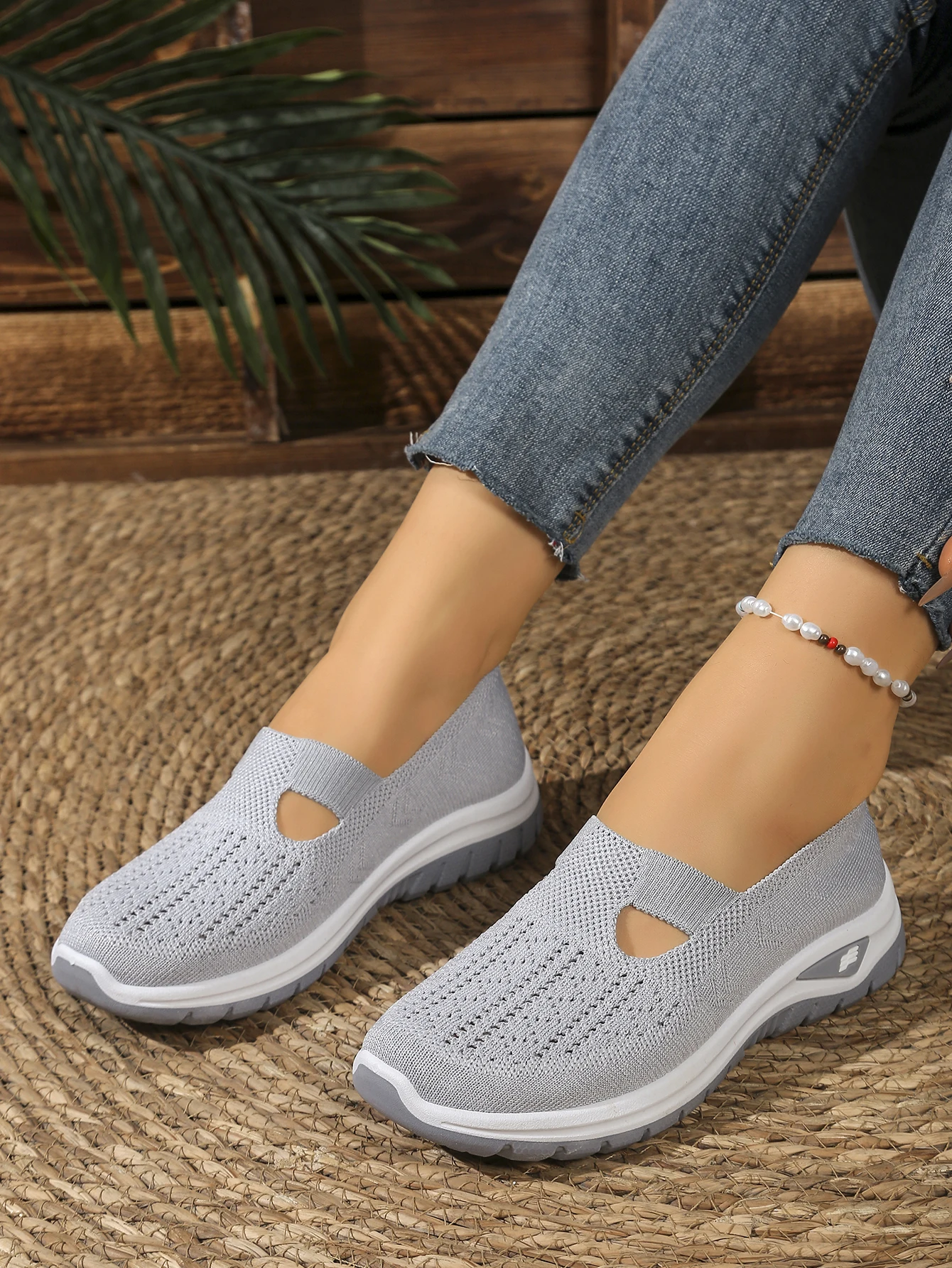 Atmungsaktive Mesh-Flachmules für Damen, leichte Slip-On-Wanderschuhe, bequem, vielseitig, für den täglichen Gebrauch, für Reisen im Freien, lässige Mutter-Schuhe – Detail 18