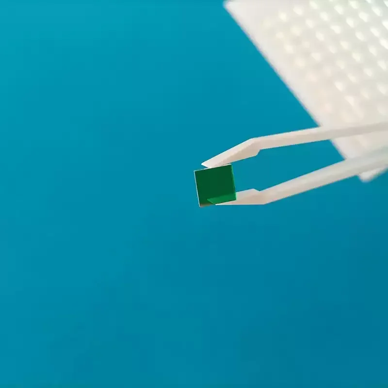 1PC 525nm Green Narrow Bandpass Filter BP525-35K 35nm FWHM OD3-OD4