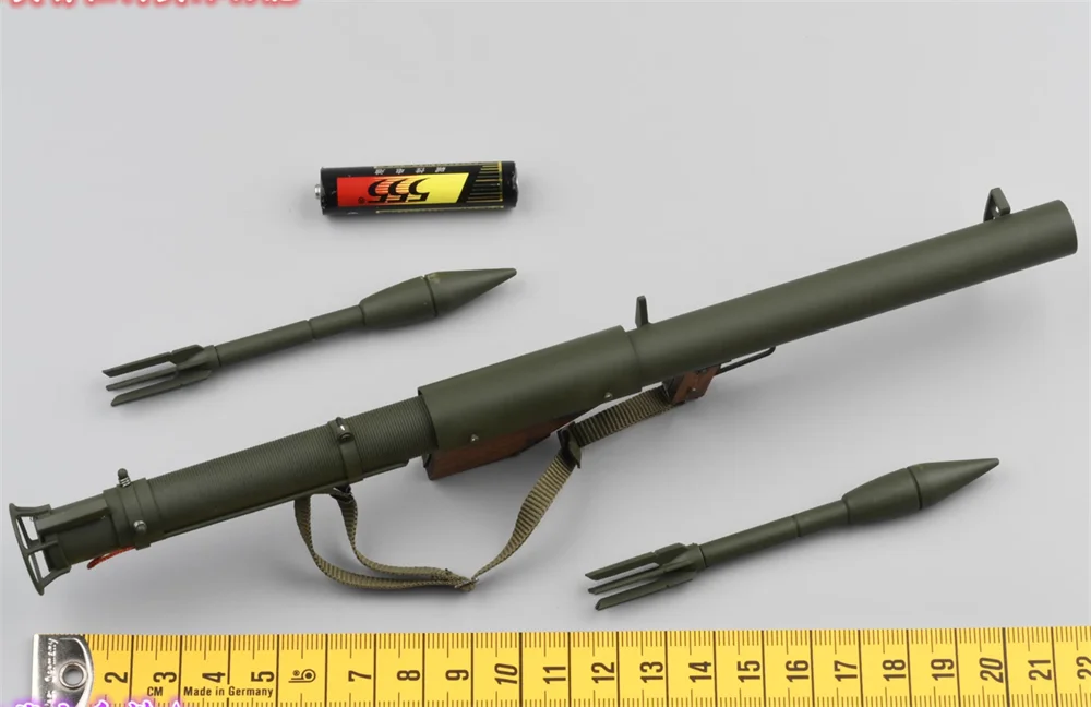 

For Sale 1/6 DID A80161S WWII US. Ranger Soldier Rayn Man Mini Toys Model Bazooka PVC Material Not Real For Fans Collect