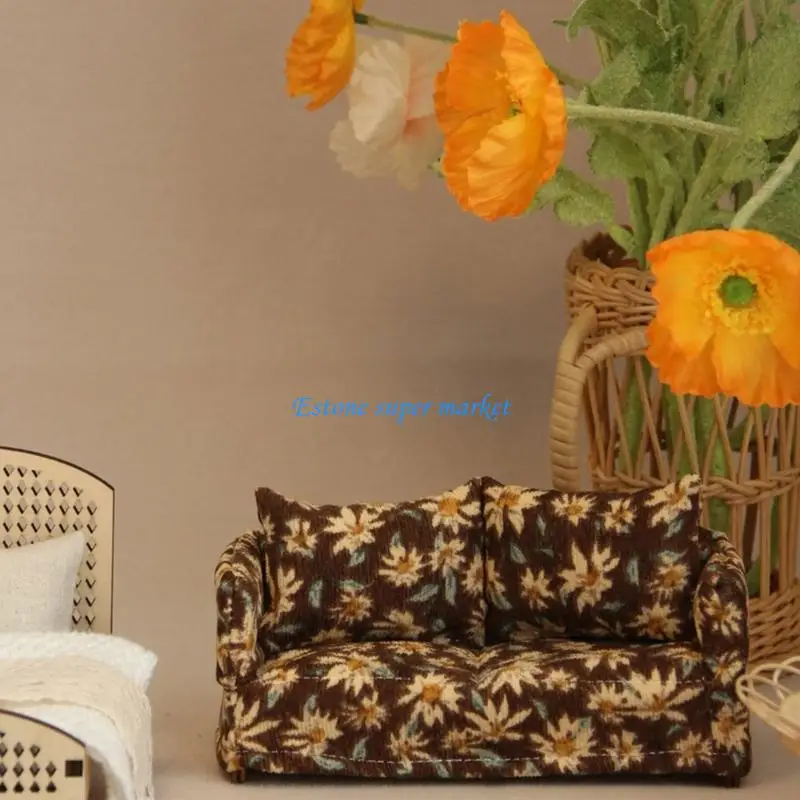 

090B Miniature Sofa Model Figurine Toy 1/12 Doll House Decoration Love Couch