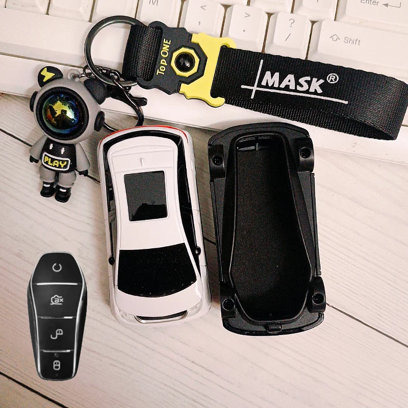 

For BYD Dolphin Car Moldel Key Case for BYD Atto 3 Han EV Dolphin 4 Button Remote Car Key Cover Holder Fob Keychain Accessories