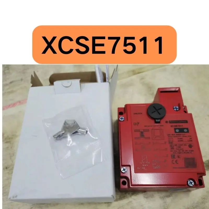 New safety door lock XCSE7511 in stock for quick delivery