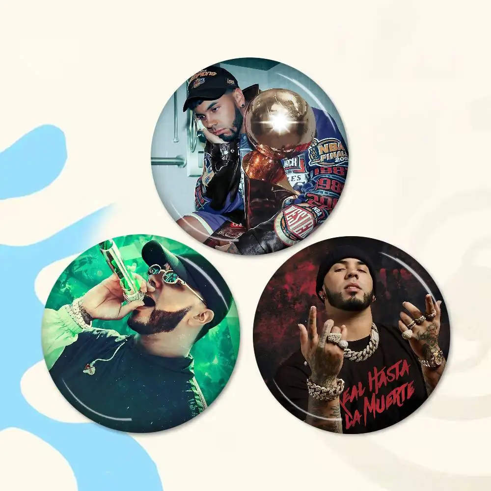 Puerto Rican Singer Anuel Aa Creative Pins Funny Round Snap-in Brooch Badge Backpack Hat Accessories Jewelry Gifts For Friend