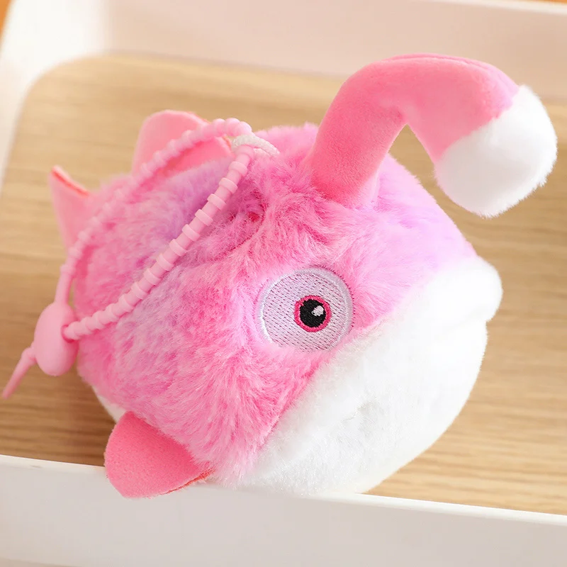 2ชิ้นจำลองแองเกลอร์ฟิชตุ๊กตาหนานุ่มไฟขึ้น Boo Boo Ankang ตุ๊กตาปลาพวงกุญแจกระเป๋าจี้เสน่ห์ของขวัญวันเกิดคริสต์มาส