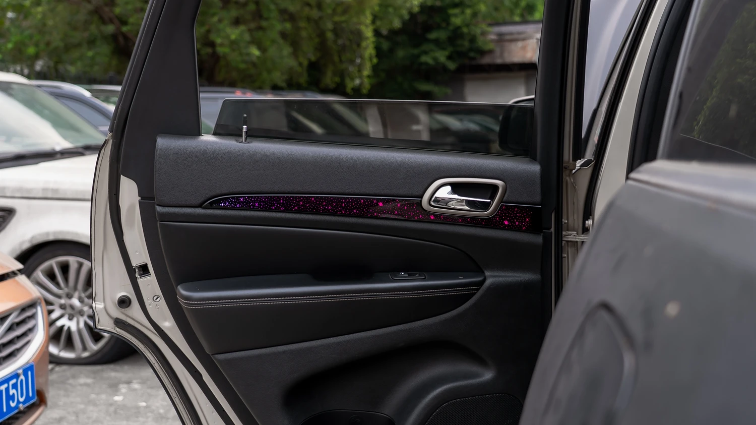 Interior Ambient Light Kit for Jeep Grand Cherokee 2011-2021 | APP Control | OEM Automotive LED Upgrade Accessories